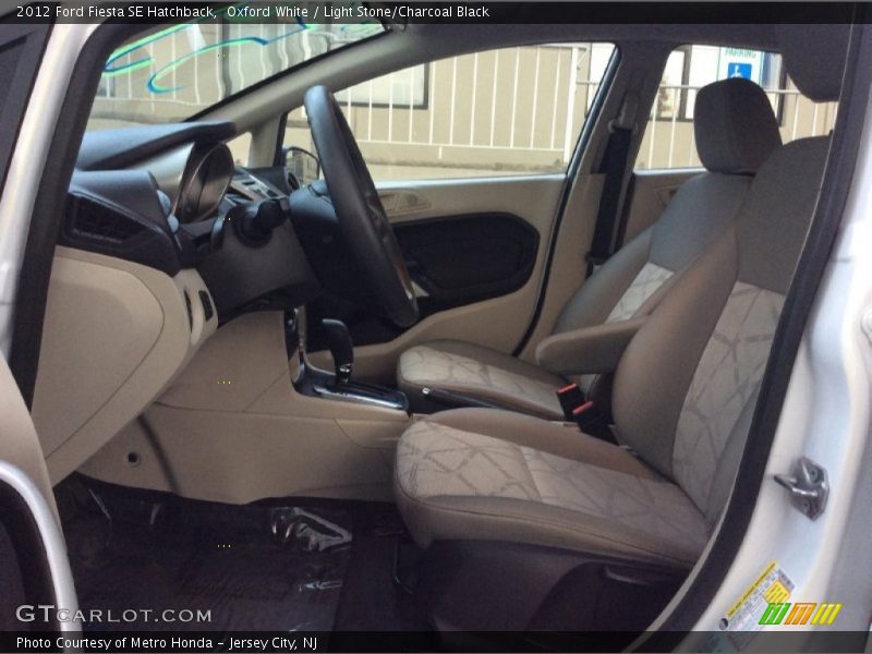 Oxford White / Light Stone/Charcoal Black 2012 Ford Fiesta SE Hatchback