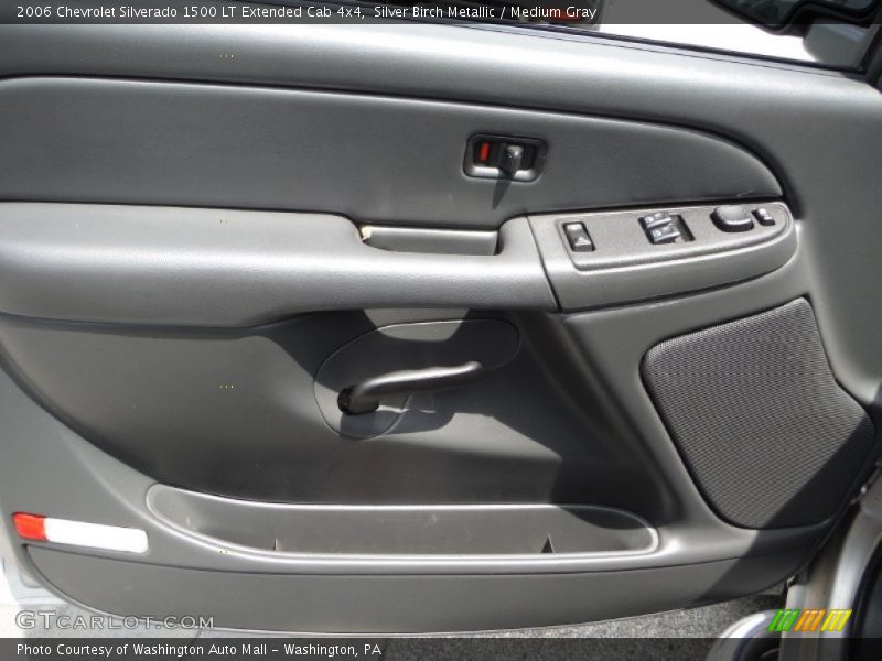Silver Birch Metallic / Medium Gray 2006 Chevrolet Silverado 1500 LT Extended Cab 4x4