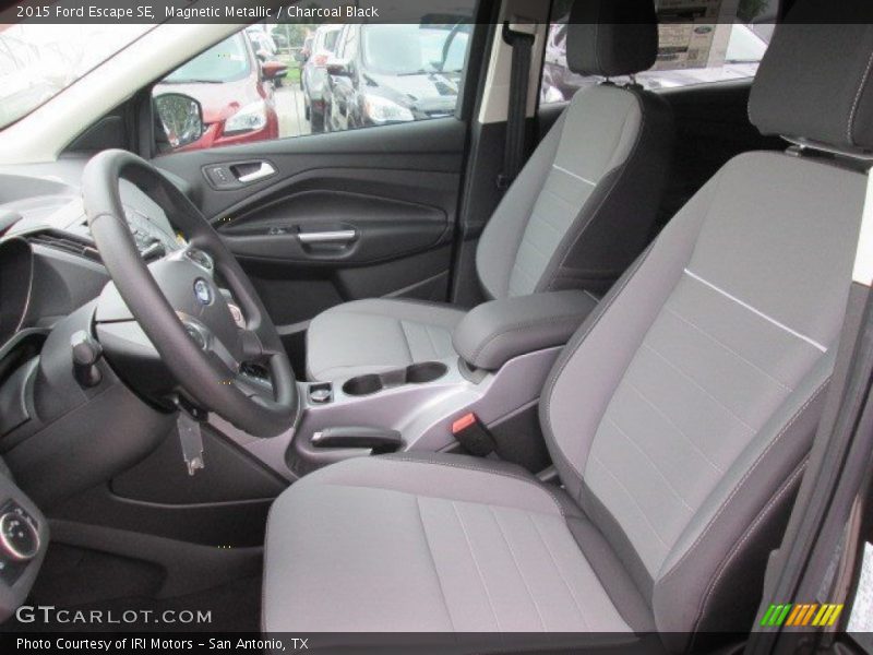 Magnetic Metallic / Charcoal Black 2015 Ford Escape SE