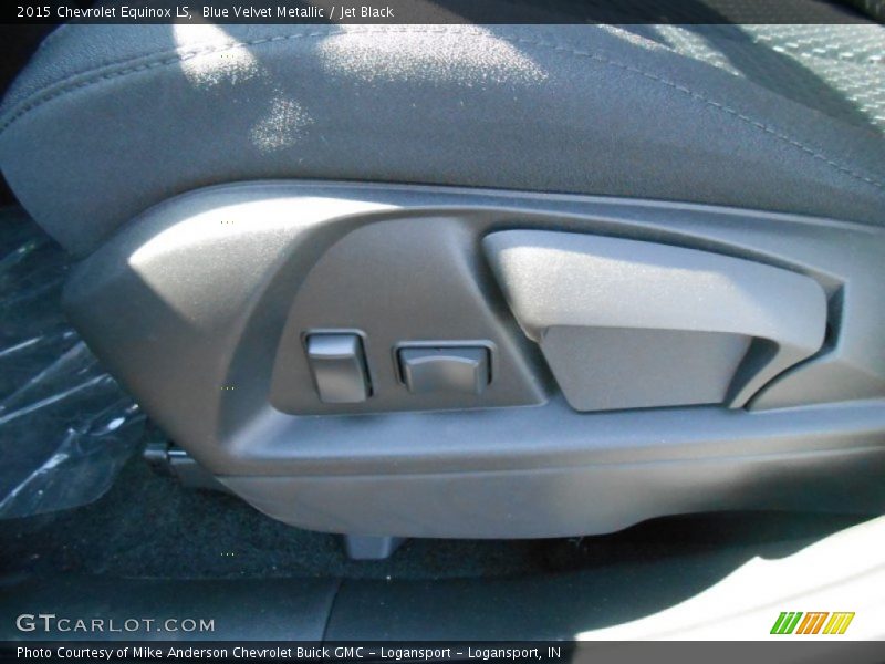 Blue Velvet Metallic / Jet Black 2015 Chevrolet Equinox LS