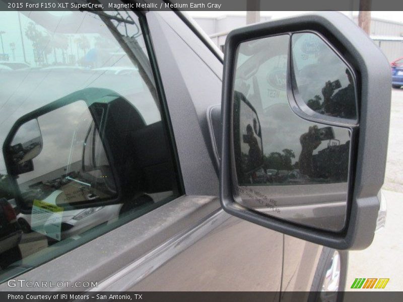 Magnetic Metallic / Medium Earth Gray 2015 Ford F150 XLT SuperCrew