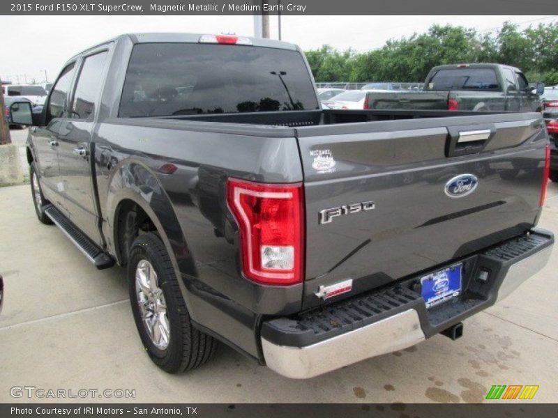 Magnetic Metallic / Medium Earth Gray 2015 Ford F150 XLT SuperCrew