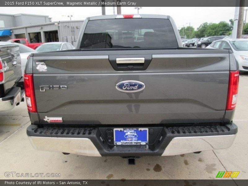 Magnetic Metallic / Medium Earth Gray 2015 Ford F150 XLT SuperCrew