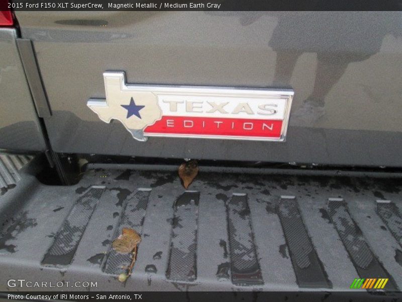 Magnetic Metallic / Medium Earth Gray 2015 Ford F150 XLT SuperCrew