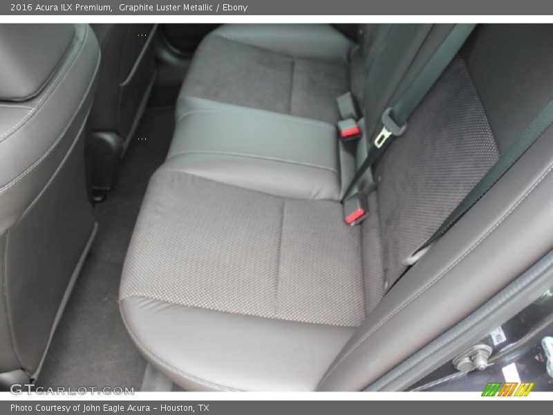 Graphite Luster Metallic / Ebony 2016 Acura ILX Premium