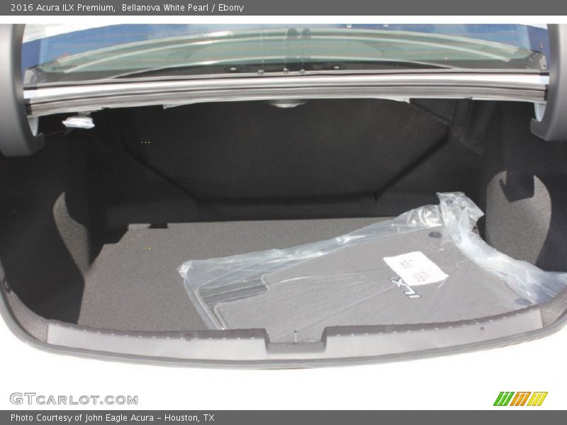 Bellanova White Pearl / Ebony 2016 Acura ILX Premium