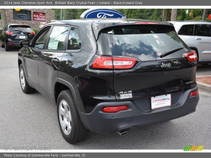 Brilliant Black Crystal Pearl / Iceland - Black/Iceland Gray 2014 Jeep Cherokee Sport 4x4