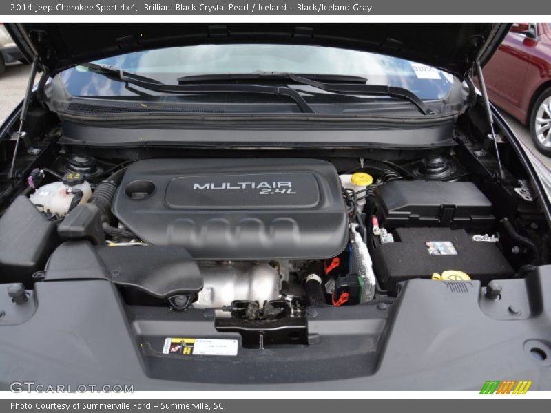 Brilliant Black Crystal Pearl / Iceland - Black/Iceland Gray 2014 Jeep Cherokee Sport 4x4