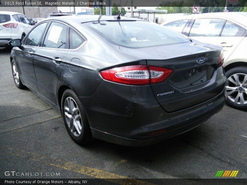 Magnetic Metallic / Charcoal Black 2015 Ford Fusion SE