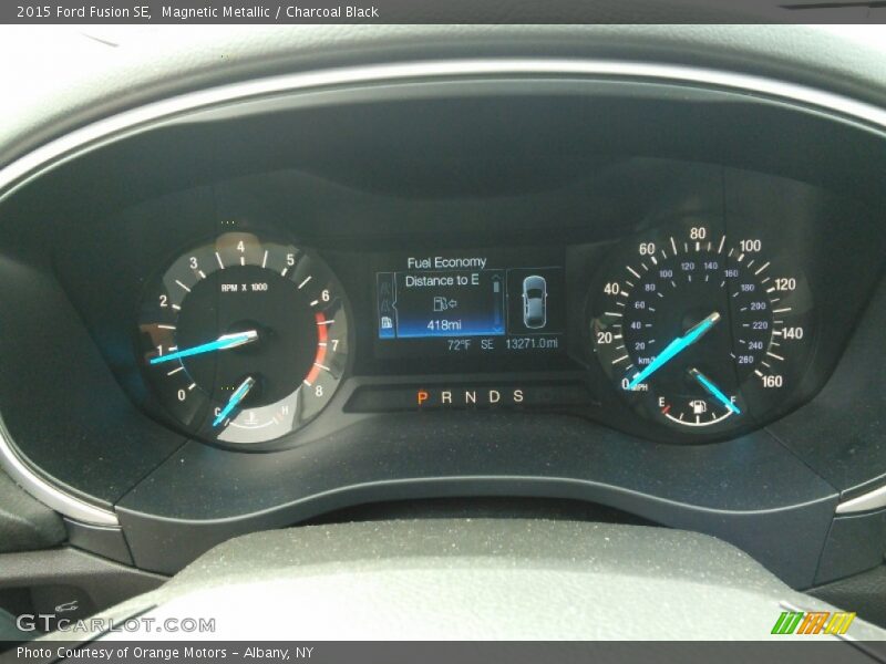 Magnetic Metallic / Charcoal Black 2015 Ford Fusion SE
