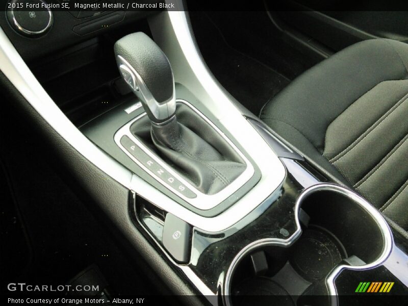 Magnetic Metallic / Charcoal Black 2015 Ford Fusion SE
