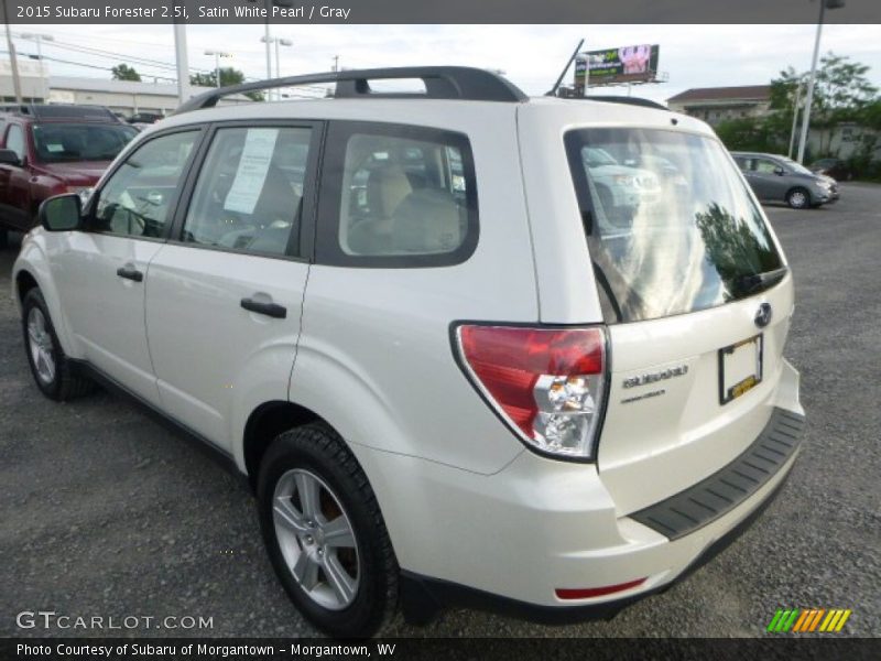 Satin White Pearl / Gray 2015 Subaru Forester 2.5i