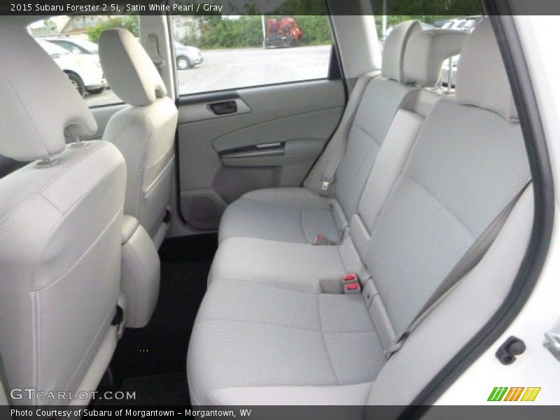 Satin White Pearl / Gray 2015 Subaru Forester 2.5i