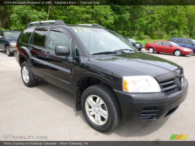 Kalapana Black / Charcoal Gray 2004 Mitsubishi Endeavor LS AWD