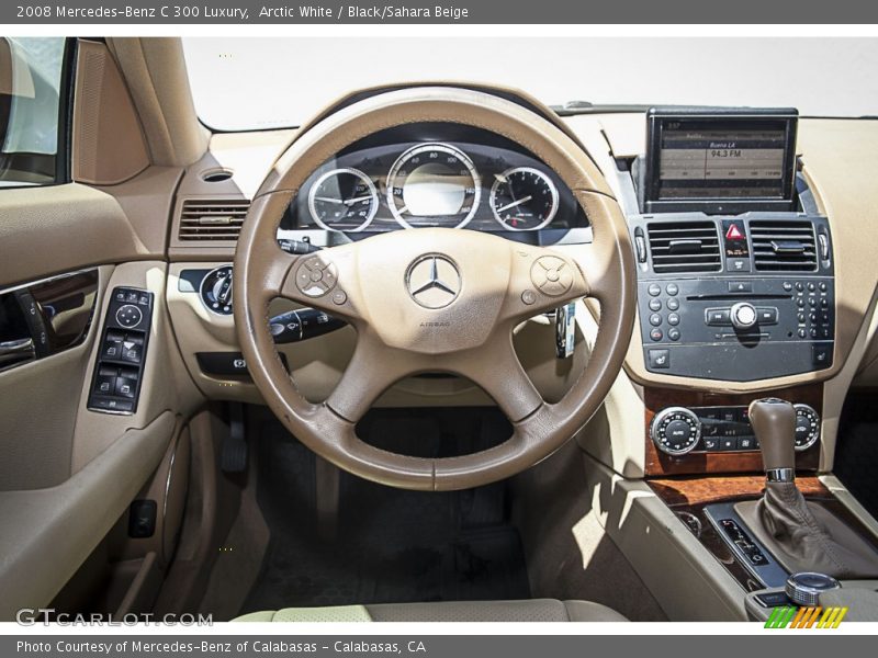 Arctic White / Black/Sahara Beige 2008 Mercedes-Benz C 300 Luxury