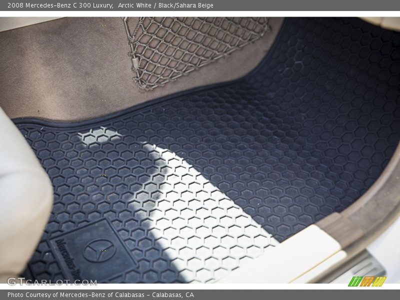 Arctic White / Black/Sahara Beige 2008 Mercedes-Benz C 300 Luxury