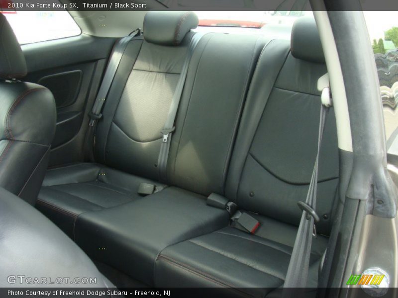 Titanium / Black Sport 2010 Kia Forte Koup SX