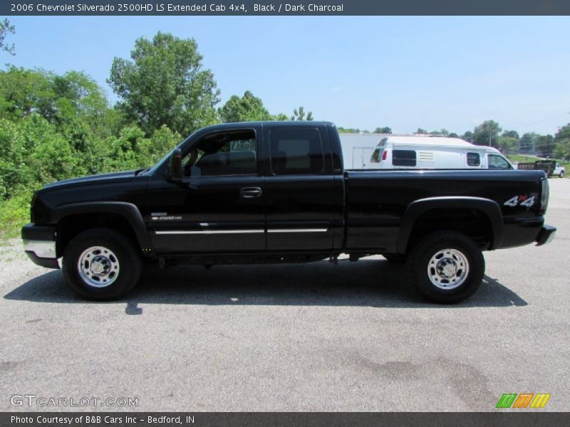 Black / Dark Charcoal 2006 Chevrolet Silverado 2500HD LS Extended Cab 4x4