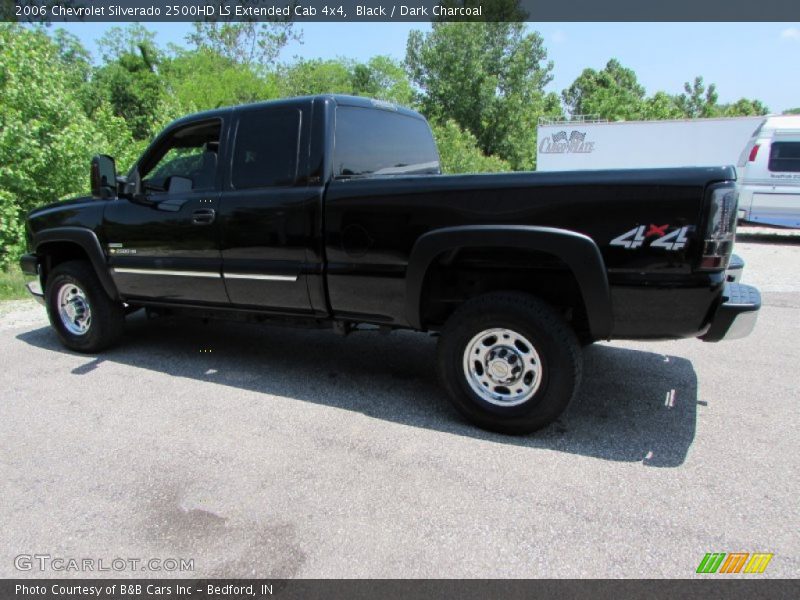 Black / Dark Charcoal 2006 Chevrolet Silverado 2500HD LS Extended Cab 4x4