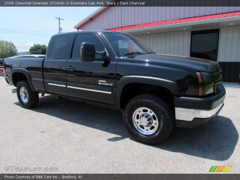 Black / Dark Charcoal 2006 Chevrolet Silverado 2500HD LS Extended Cab 4x4