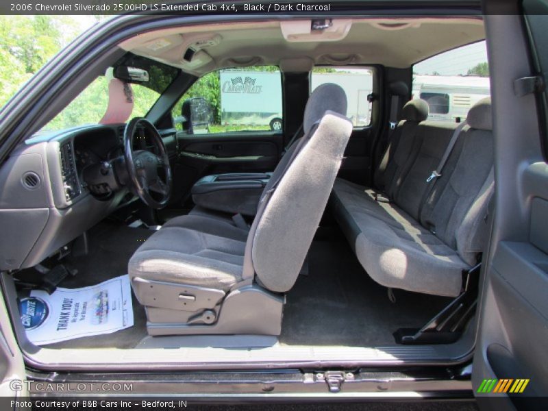 Black / Dark Charcoal 2006 Chevrolet Silverado 2500HD LS Extended Cab 4x4
