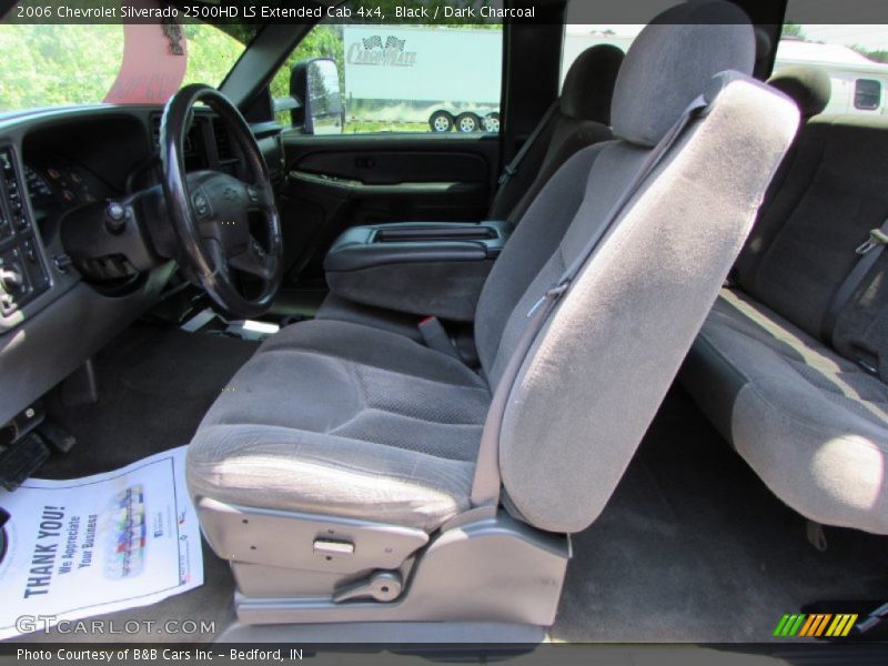 Black / Dark Charcoal 2006 Chevrolet Silverado 2500HD LS Extended Cab 4x4