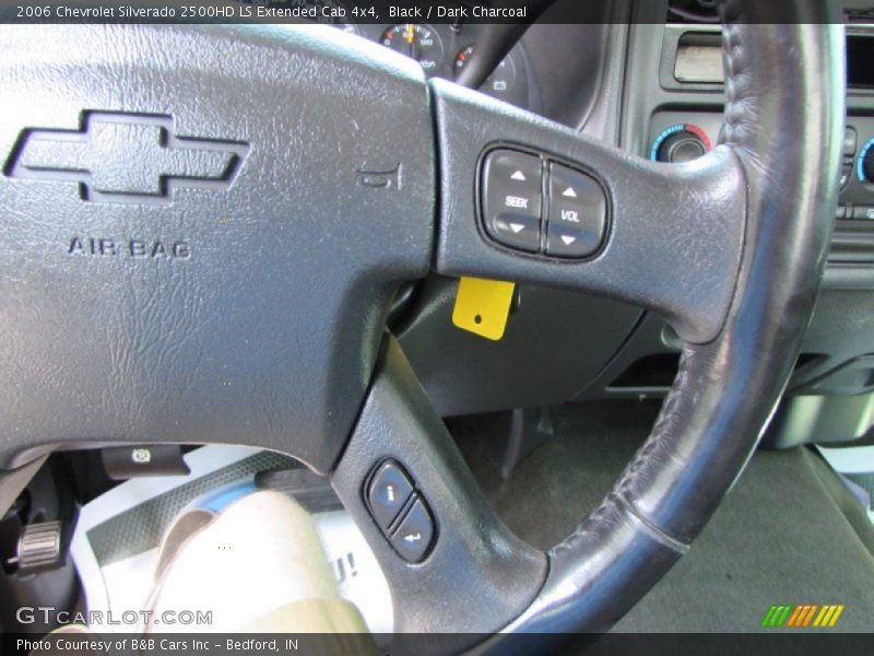 Black / Dark Charcoal 2006 Chevrolet Silverado 2500HD LS Extended Cab 4x4
