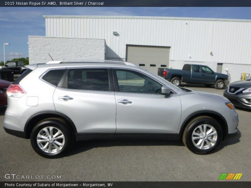 Brilliant Silver / Charcoal 2015 Nissan Rogue SV AWD