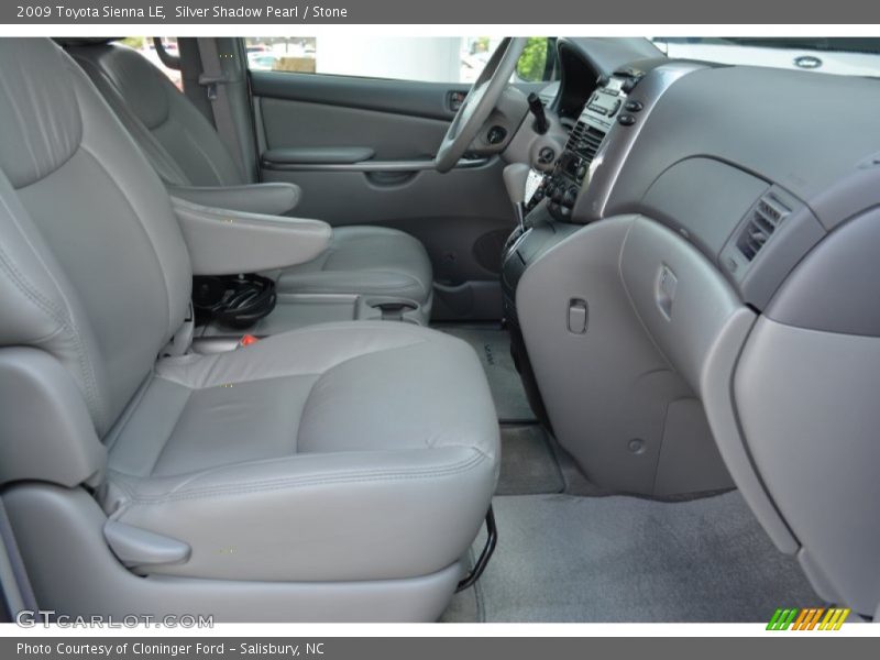 Silver Shadow Pearl / Stone 2009 Toyota Sienna LE