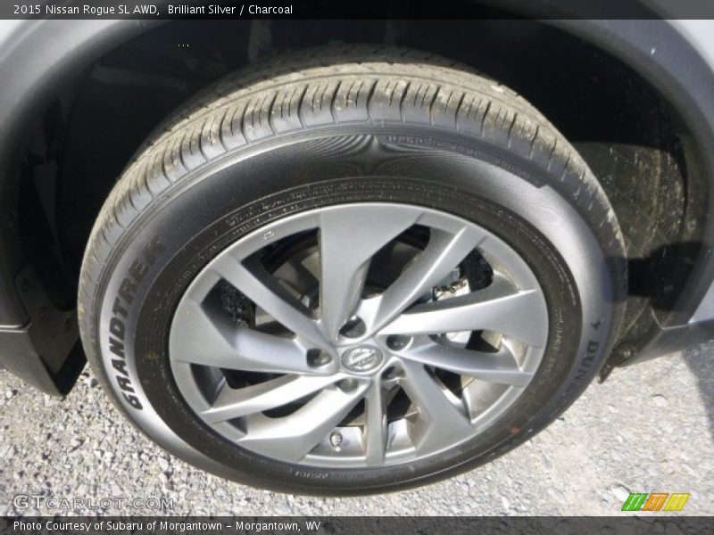 Brilliant Silver / Charcoal 2015 Nissan Rogue SL AWD