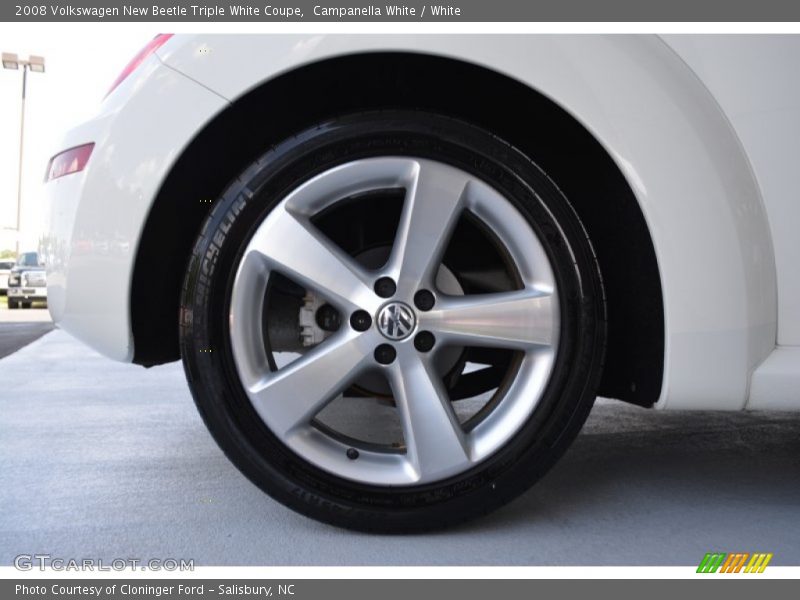 Campanella White / White 2008 Volkswagen New Beetle Triple White Coupe