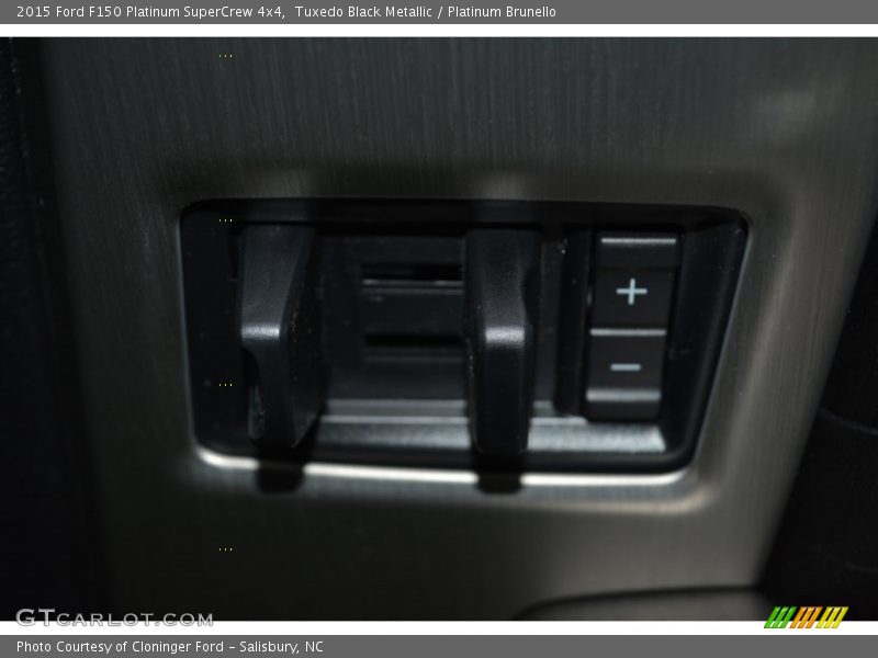 Tuxedo Black Metallic / Platinum Brunello 2015 Ford F150 Platinum SuperCrew 4x4
