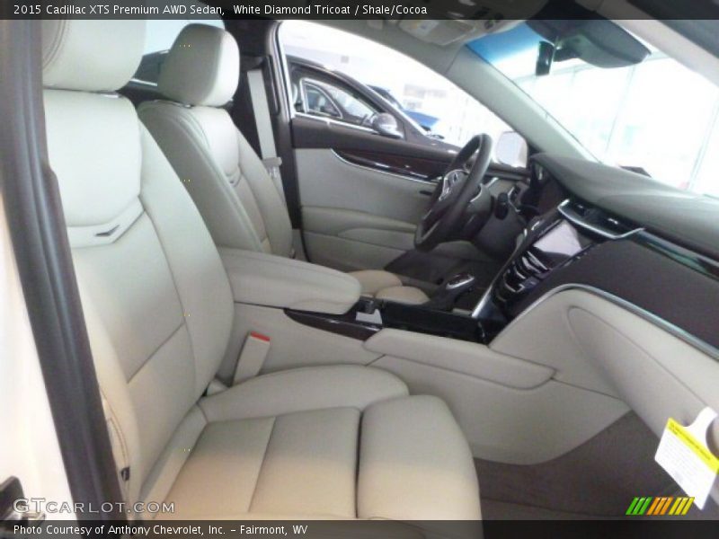 White Diamond Tricoat / Shale/Cocoa 2015 Cadillac XTS Premium AWD Sedan