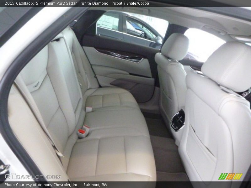 White Diamond Tricoat / Shale/Cocoa 2015 Cadillac XTS Premium AWD Sedan