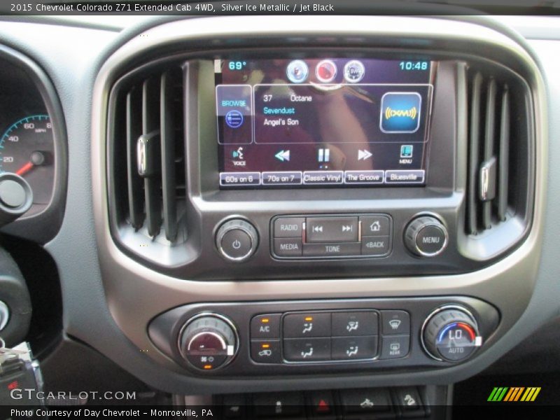 Silver Ice Metallic / Jet Black 2015 Chevrolet Colorado Z71 Extended Cab 4WD