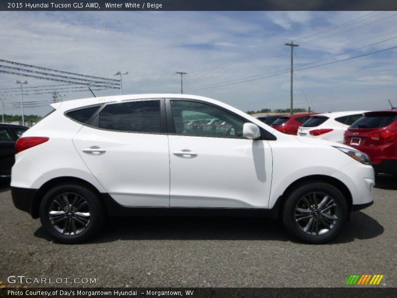 Winter White / Beige 2015 Hyundai Tucson GLS AWD