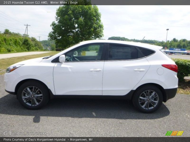 Winter White / Beige 2015 Hyundai Tucson GLS AWD