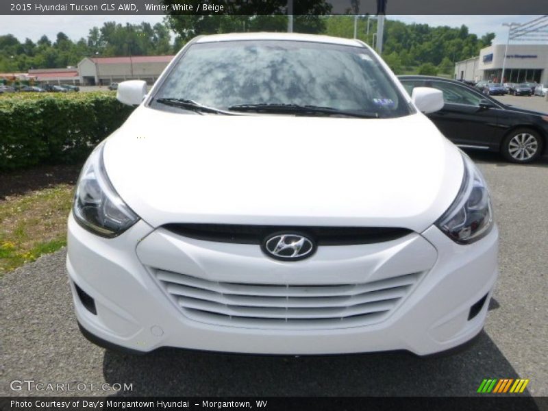 Winter White / Beige 2015 Hyundai Tucson GLS AWD