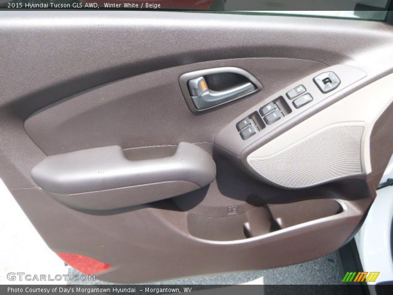 Winter White / Beige 2015 Hyundai Tucson GLS AWD