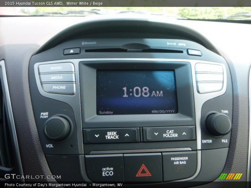 Winter White / Beige 2015 Hyundai Tucson GLS AWD