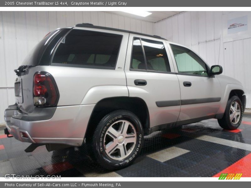 Graystone Metallic / Light Gray 2005 Chevrolet TrailBlazer LS 4x4