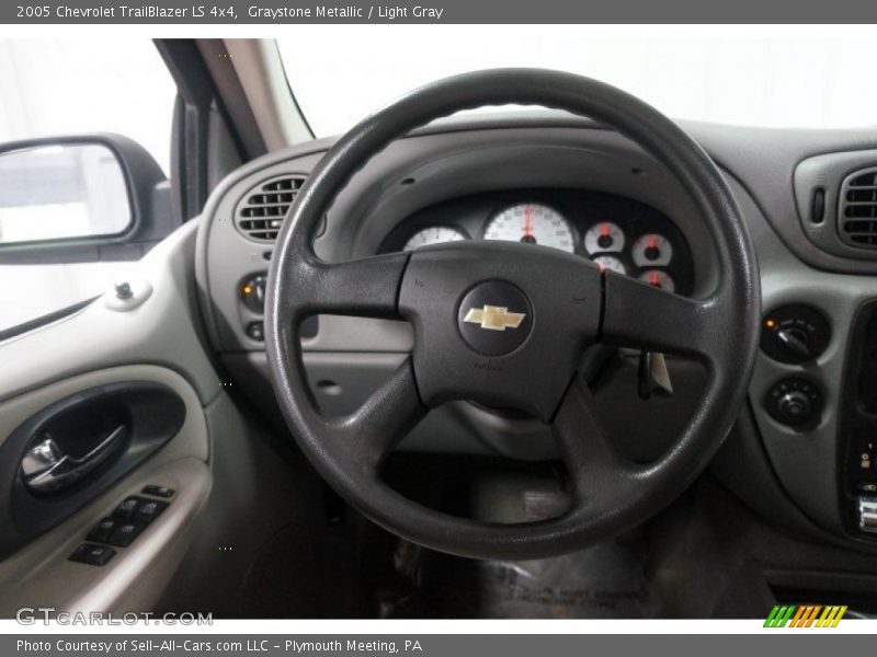 Graystone Metallic / Light Gray 2005 Chevrolet TrailBlazer LS 4x4