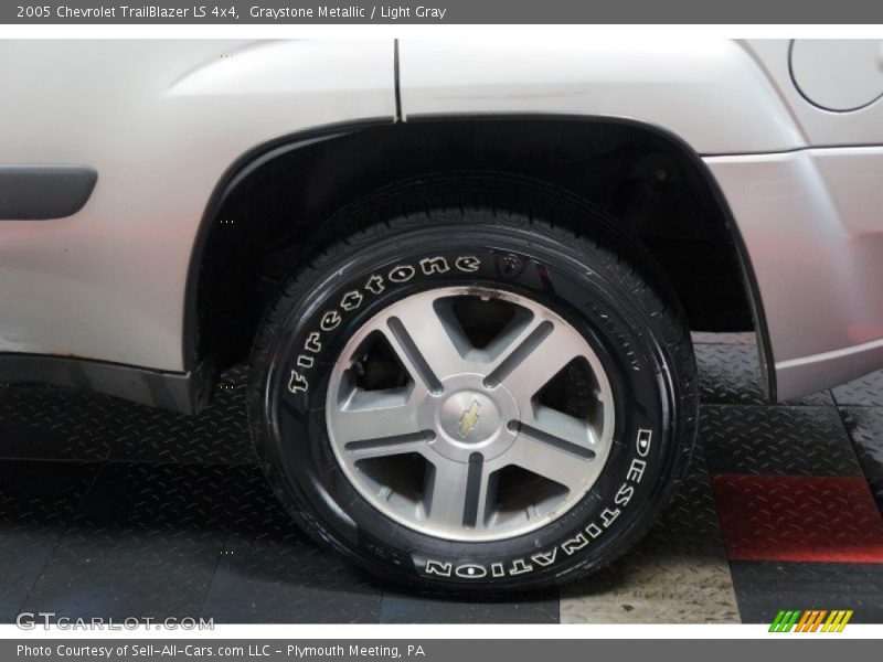 Graystone Metallic / Light Gray 2005 Chevrolet TrailBlazer LS 4x4