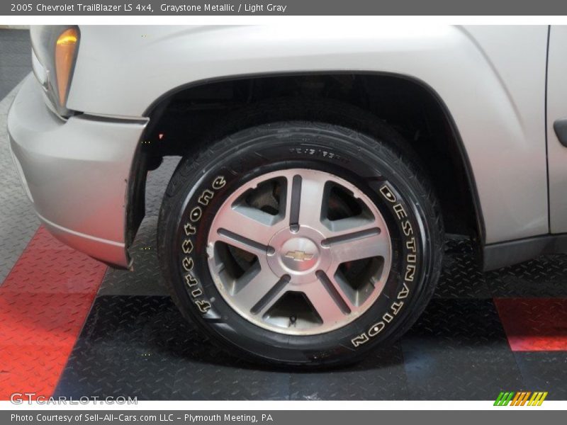 Graystone Metallic / Light Gray 2005 Chevrolet TrailBlazer LS 4x4
