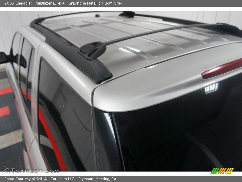 Graystone Metallic / Light Gray 2005 Chevrolet TrailBlazer LS 4x4