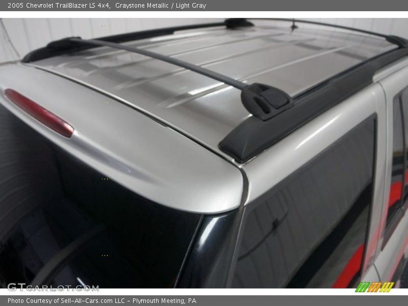Graystone Metallic / Light Gray 2005 Chevrolet TrailBlazer LS 4x4