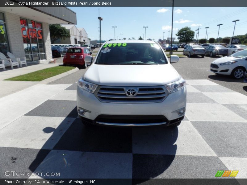 Blizzard White Pearl / Sand Beige 2013 Toyota Highlander