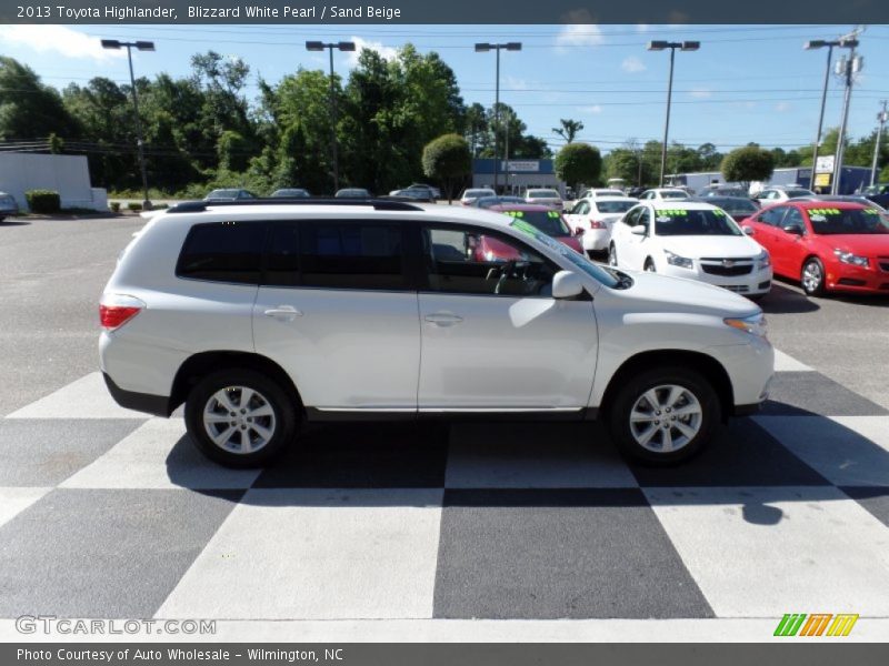 Blizzard White Pearl / Sand Beige 2013 Toyota Highlander