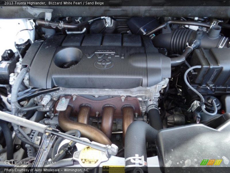 Blizzard White Pearl / Sand Beige 2013 Toyota Highlander
