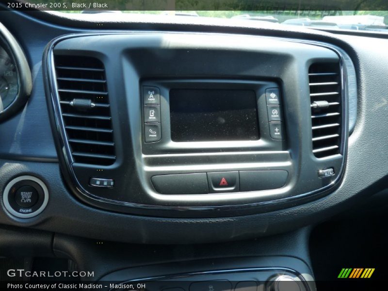 Black / Black 2015 Chrysler 200 S